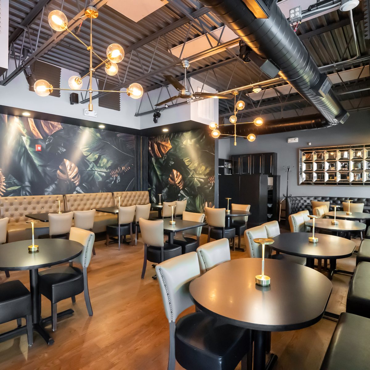 Visit Volare Restaurant & Bar